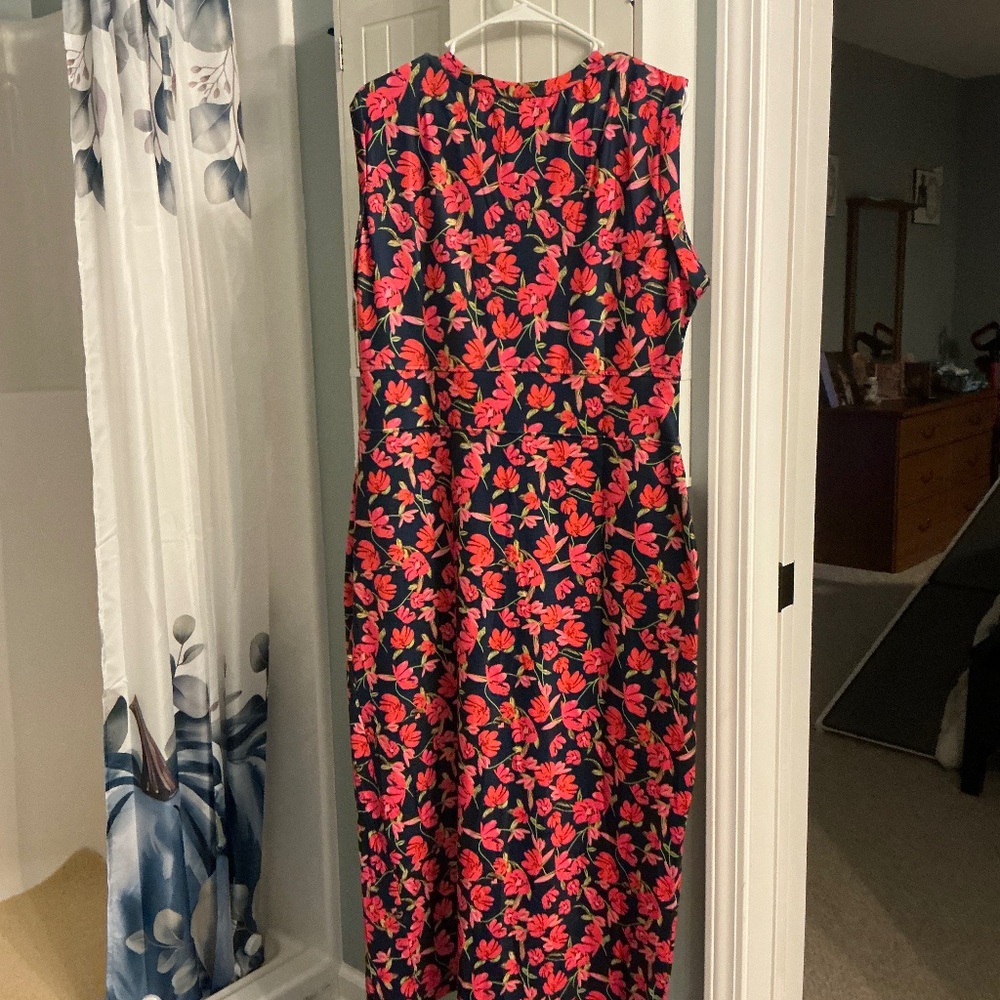 Beautiful spring Dress! Black and Red
